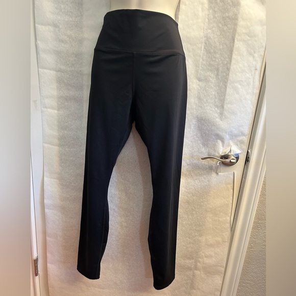 ZYIA Active wear Black Brilliant 7/8 Legging in high rise Sz-14/16. M8 - Picture 5 of 12